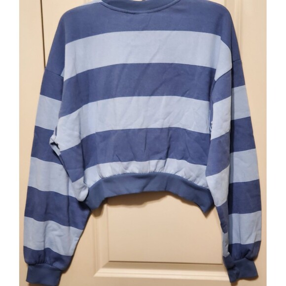 Strawberry Shortcake Women’s Cropped Sweatshirt Blue Striped Size MEDIUM - NWT - Picture 4 of 7